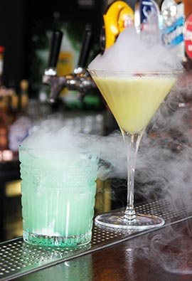 A Guide To Awesome Absinthe Fuelled Stag Nights In Prague